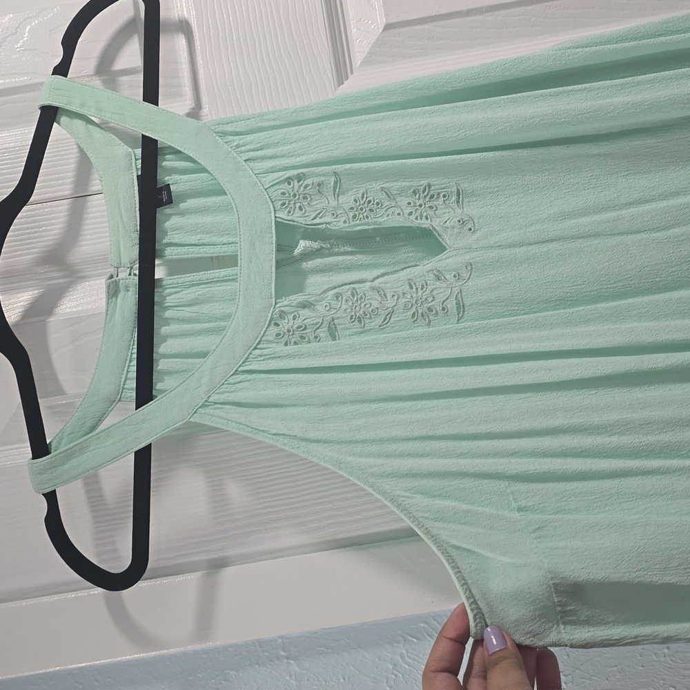 Torrid Size 3 Mint Green Top - Picture 2 of 7